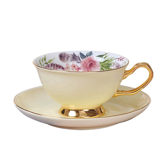 Qfdian valentines day gifts 1Piece Bone china Coffee Cups &amp;Saucer Set Exquisite Gold Rim Tea Water Cups Beautiful Flower Teacup Ceramic Kitchen Accessories